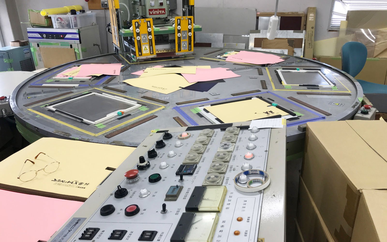 ロータリー式高周波ウェルダー機