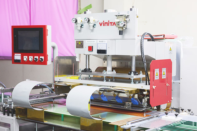 自動高周波溶着加工ライン