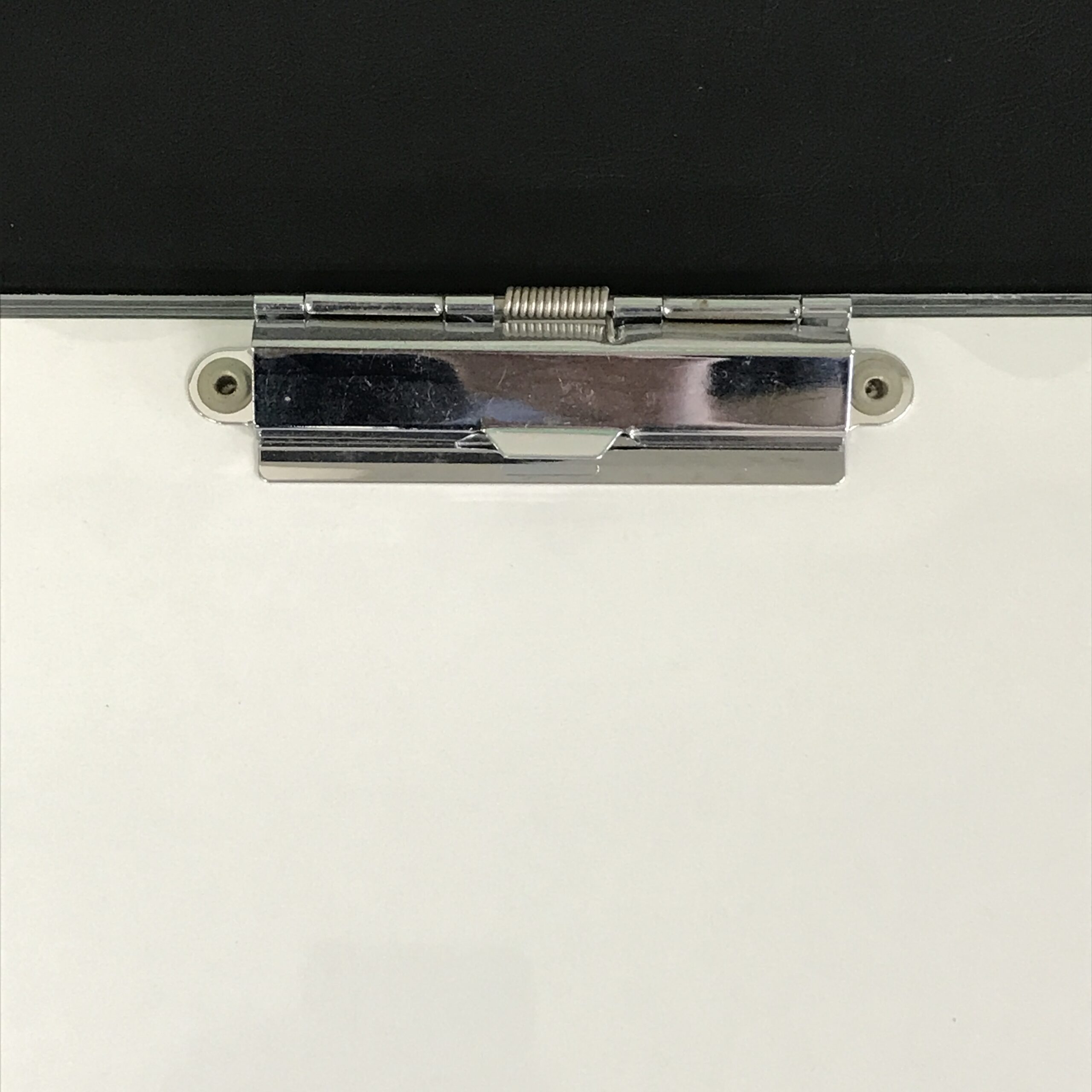 金具は各種ご用意できます。